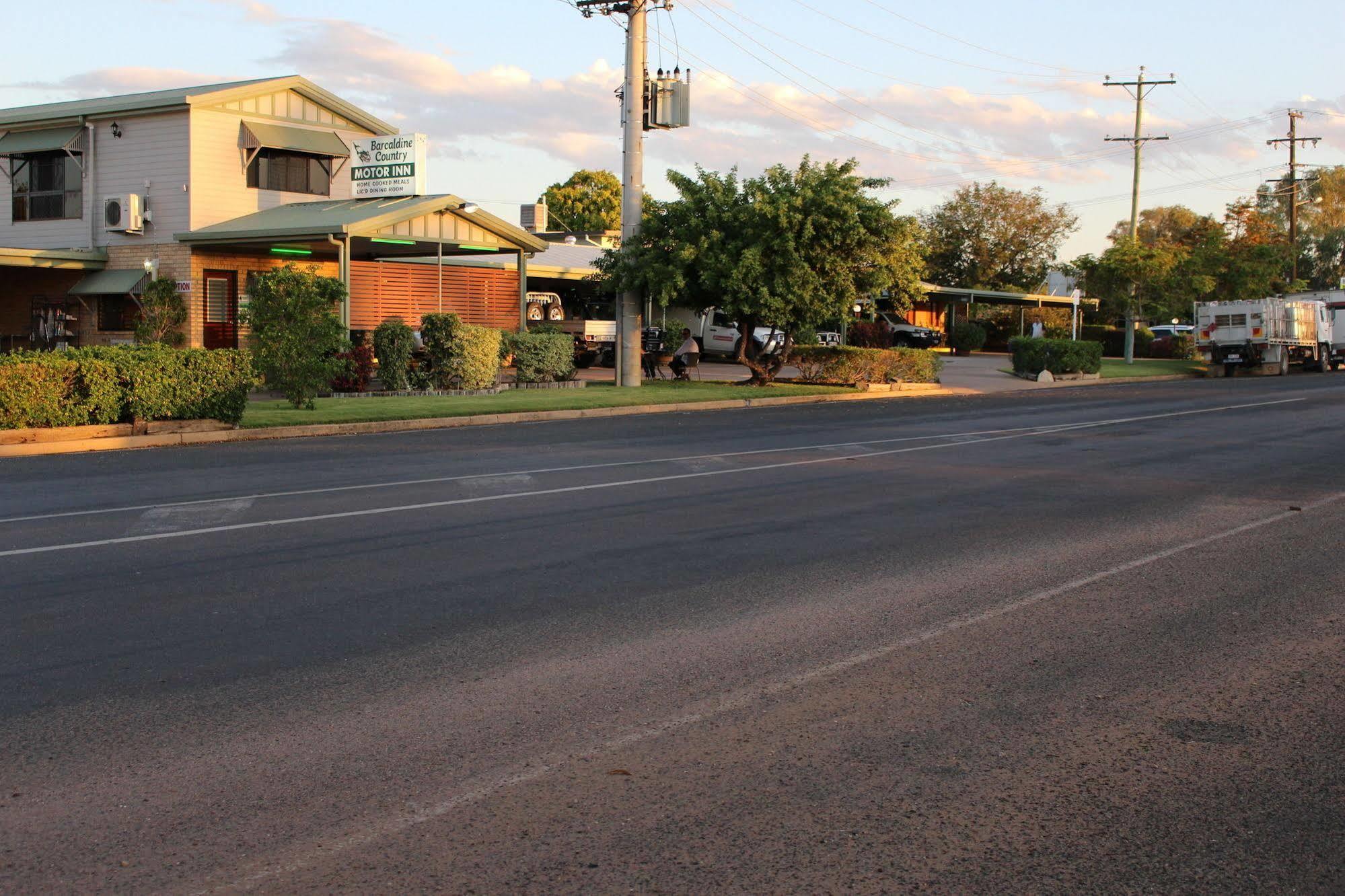 Barcaldine Country Motor Inn Ngoại thất bức ảnh