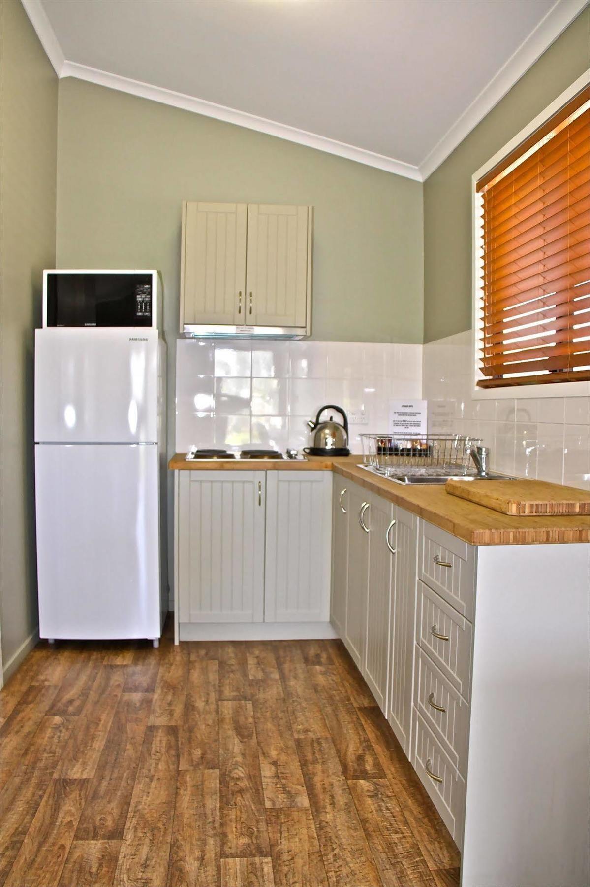 Barcaldine Country Motor Inn Ngoại thất bức ảnh